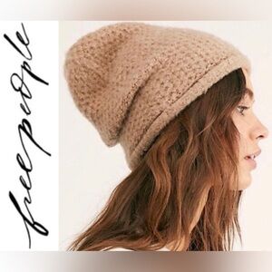 FREE PEOPLE Dreamland Soft Knit Beanie in Tan EUC